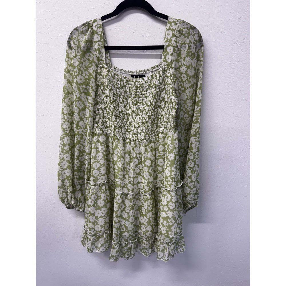 Lulu's Fresh Season Green Floral Smocked Balloon Sleeve Cottage Mini Dress Sz L - Picture 4 of 13